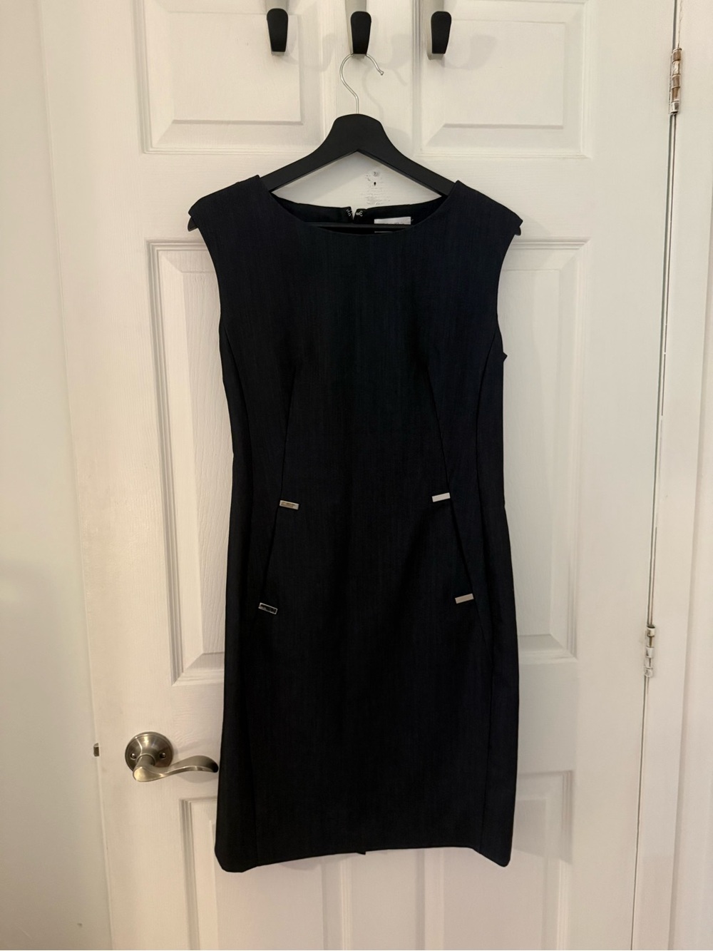 Calvin Klein Black Sleeveless Sheath Midi Dress